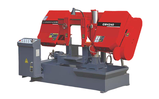 五湖渔场GW4240双柱卧式带锯床